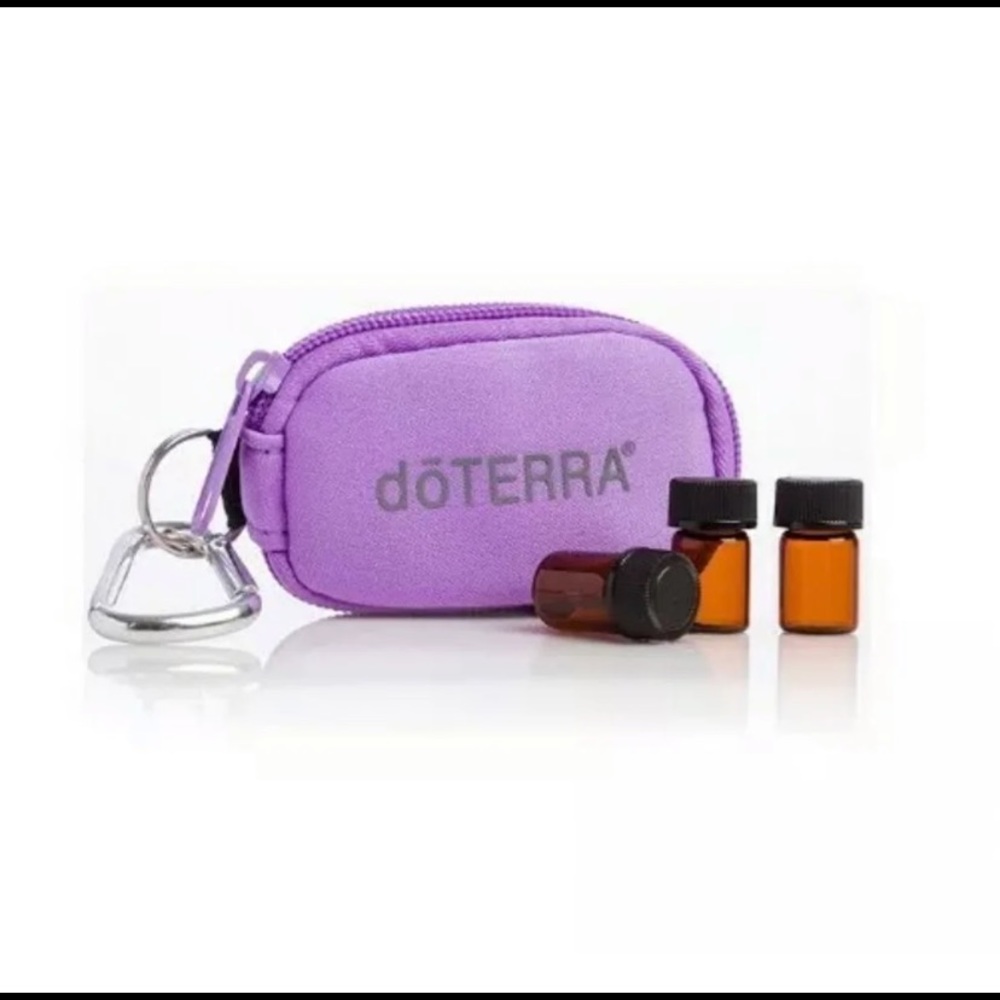 Brand new DoTERRA oil keychain - Picture 3 of 4